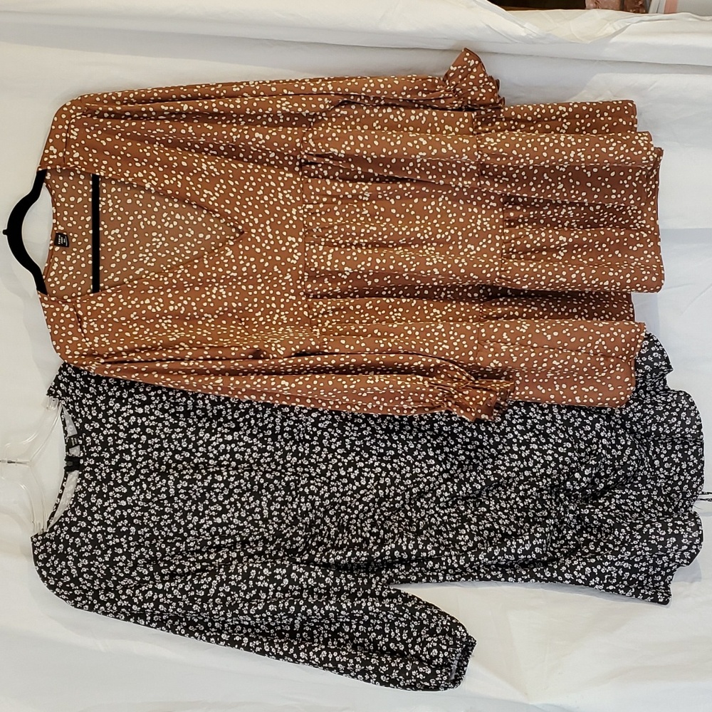 Set of 2 long sleeve Shein swing dresses. 3XL. Black dress has tie-up at bottom